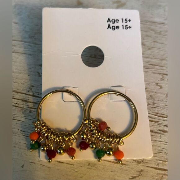 NEW! Gold Tone Post Beaded  Hoop Earrings NWT

New with tags - Picture 1 of 5